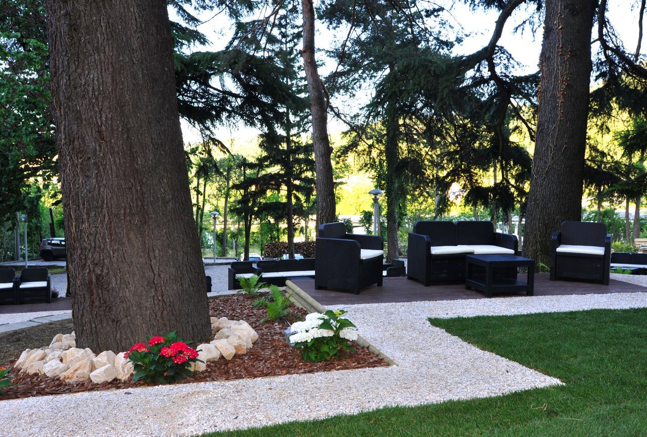 Villa Del Sasso Сассо-Марконі Екстер'єр фото